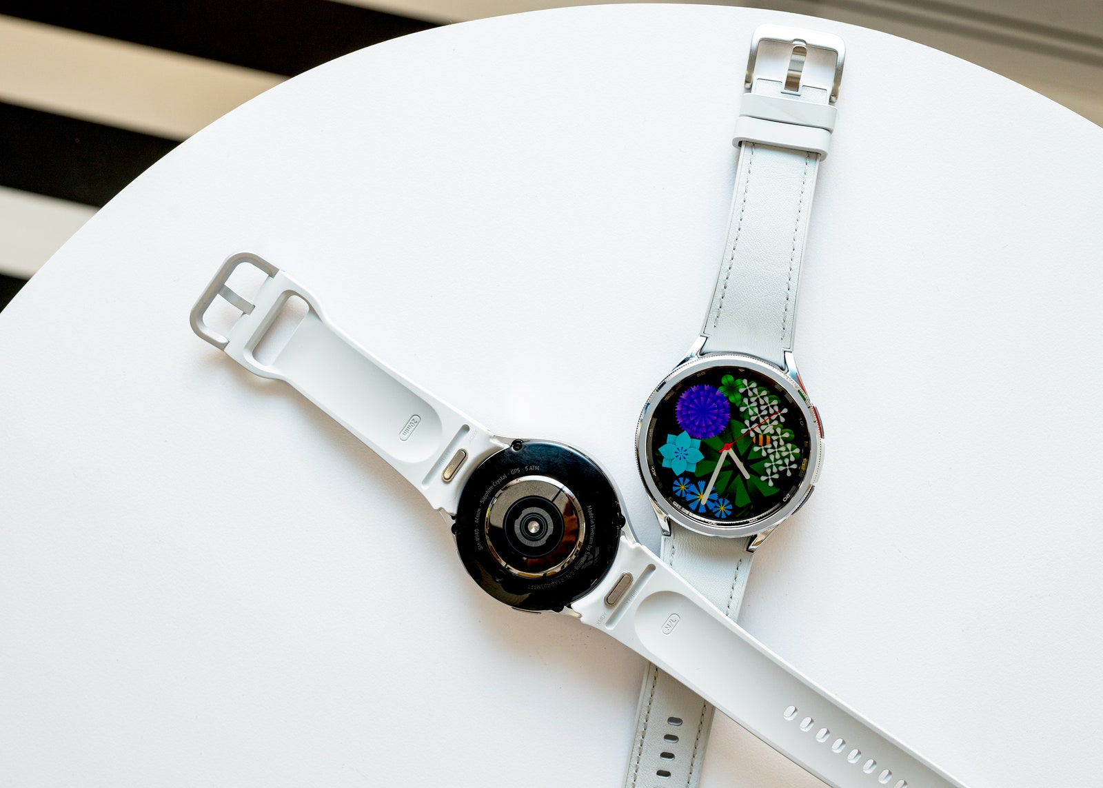 Samsung Galaxy Watch6 smart watches